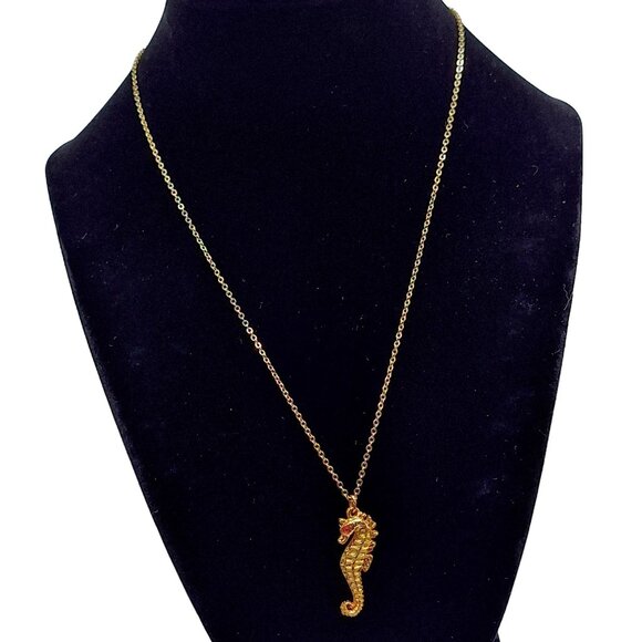 Vintage Seahorse Necklace - Picture 2 of 4